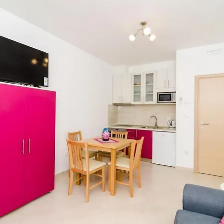 Apartment Eva