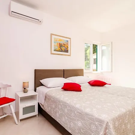 Apartamento Eva *