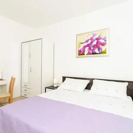 Apartment Eva